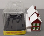 Mth 30-90588 Railking #4 Country House With Operating Christmas Lights Ex/box. Fixed Price $99.99.
