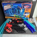 Lionel 7-20004 Mega Tracks Corkscrew Chaos Starter Set Red Car Pre-owned Open. Fixed Price $19.95.