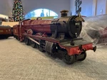 Lionel Harry Potter Gauge Hogwarts Express - 711020. Fixed Price $300.00.