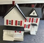 Mth Railking Farm House White W/red Shutters Lighted. Fixed Price $65.99.