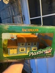 Bachmann 45305 Scale Plasticville Usa 2-STORY House. Fixed Price $30.00.