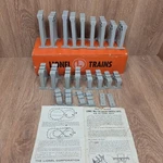 Vintage Lionel Postwar Trestle Set # 110 With Original Box - 23 Pieces. Fixed Price $19.00.