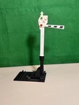 Vintage Lionel O/O27 Gauge Mechanical Semaphore Post War Pre Owned. Fixed Price $8.50.