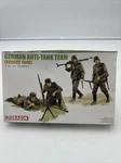 Dragon Anti-tank Team Model Kit 39 45 Series Germany 1:35 France 1940. Fixed Price $13.99.
