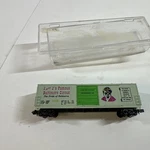 -scale Bevbel J & Famous Balto. Circus 50' Box Car "clown" Road #1008. Fixed Price $14.07.