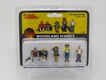 Woodland Scenics 2728 Full Figured Folks Fat People Bench Pug Dog Set. Fixed Price $21.74.