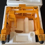 Lionel Electric Trains Intermodal Crane 6-12781 A/c Power Operational Lift. Fixed Price $120.00.