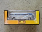 Mth Rail King 30-50012 Greyhound Evansville Die-cast Bus Nib. Fixed Price $32.00.