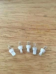 Mth Light 18 Volt Wedge Base Passenger Car & Accessories 5 Bulbs. Fixed Price $6.50.