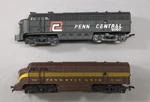 Ho Scale Tempo Pair Of Diesel Locomotives: Pennsylvania Rr And Central. Fixed Price $44.00.