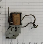 Lionel 100-25 Complete 3 Position E-unit With Short Lever Up. Fixed Price $30.00.
