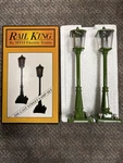 + Mth Gauge Railking No. 56 Green Street Lamp Set MT-1026 Lnib. Fixed Price $25.00.