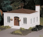 Bachmann Scale Police Station With Car Kit 45609. Fixed Price $28.64.