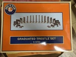 Lionel 6-12754 Graduated Trestle Set Model Train Accessory. Fixed Price $19.50.
