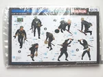 Dragon 1:35 German Panzerjagers Eastern Front 1944 Wwii Model Figure Kit 6175. Fixed Price $18.99.