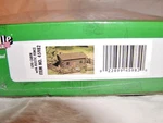 Bachmann 45982 Plasticville Usa Log Cabin With Rustic Fence Kit 027 Mib New. Fixed Price $19.99.