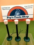 Htf Postwar Lionel 76 Boulevard Street Lamps - Working Condition. Fixed Price $34.95.