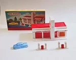 Plasticville And Gauge Gas Station 1800 149. Fixed Price $24.90.