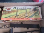 Bachmann Plasticville / Scale Signal Bridge 1403 - 79 Original Box. Fixed Price $10.00.