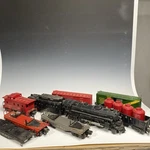 1956 Vintage Lionel Lines 027 6-CAR Train Set W/tracks And Original Box 1547S. Fixed Price $220.00.