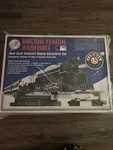 Lionel Mlb New York Yankees Steam Berkshire Train Set Gauge 7-12000 Sealed. Fixed Price $450.00.