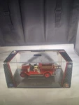 Nib Yat Ming Signature Series 1:43 1923 Maxim C1 Die Cast Fire Engine Hfd. Fixed Price $27.50.