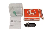Vintage Lionel Trains 6-22940 Mainline Die-cast Mast Signal Highway Flasher. Fixed Price $31.45.