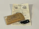 Lionel 480-32 Magnetic Coupler Conversion Unit, Bin 15. Fixed Price $10.95.