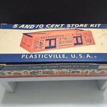 Plasticville Gauge And 10 Cent Store Kit Original Box Bachmann CS-5. Fixed Price $19.99.