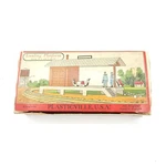 Plasticville 1620 100 Loading Platform Brown Roof & Floor Carts. Fixed Price $19.99.