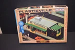 Vintage Plasticville U.s.a. Ho Guage Drive-in Bank 2904-198 ITEM#98. Fixed Price $6.50.