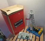 Lionel 12902 Operating Marathon Oil Derrick. Fixed Price $109.25.