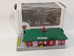 Bachmann 45908 Sunnyvale Passenger Train Station Scale Building Built. Fixed Price $15.00.