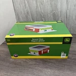 Lionel John Deere General Store Gauge 1:48 Scale New Open Box. Fixed Price $89.99.