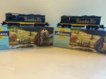 Athearn Ho Gauge Atsf GP-9 Powered Diesel Engine & Dummy #2685 -nice Pair!. Fixed Price $99.95.